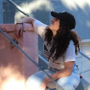 Meet your Posher, Claire